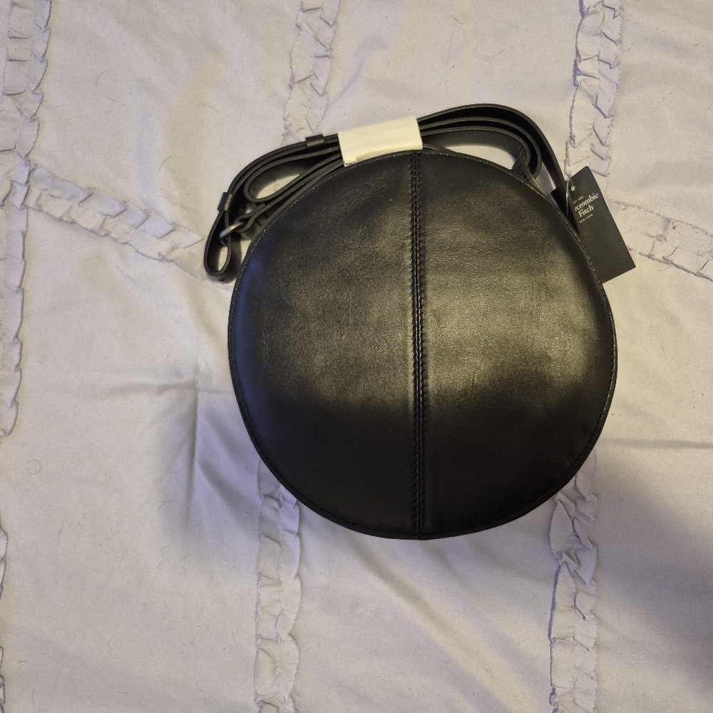 Abercrombie And Fitch Leather Circular Crossbody Bag - Picture 2 of 3